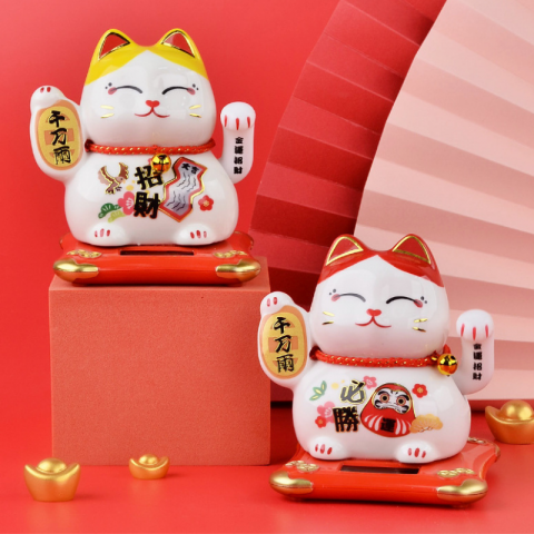 Mèo vẫy tay Cầu May Đón Phúc 10cm tiết kiệm năng lượng
