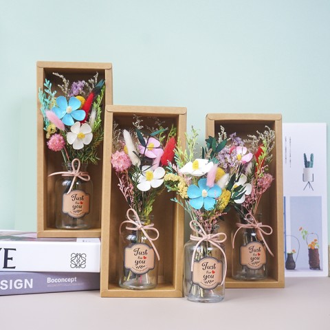 Bình hoa khô thủy tinh kèm tinh dầu Florist Box