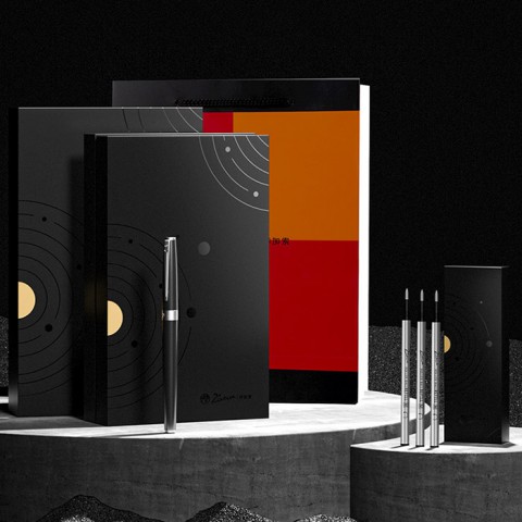 Bộ quà tặng bút Picasso Thiên Văn - Bút 717RB cài vàng, 3 ruột bút