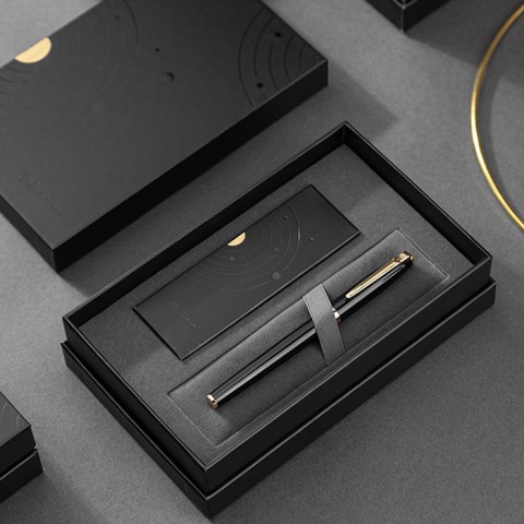 Bộ quà tặng bút Picasso Thiên Văn - Bút 717RB cài vàng, 3 ruột bút