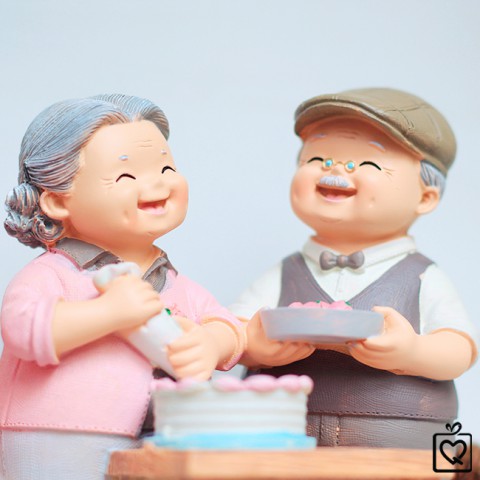 Tượng ông bà - làm bánh