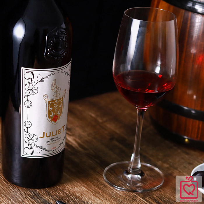 Rượu vang &Yacute; Juliet Merlot Malvasia Nera