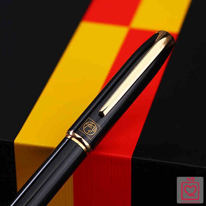 bút dạ bi Picasso 916RB cài vàng bút dạ bi Picasso 916RB cài vàng