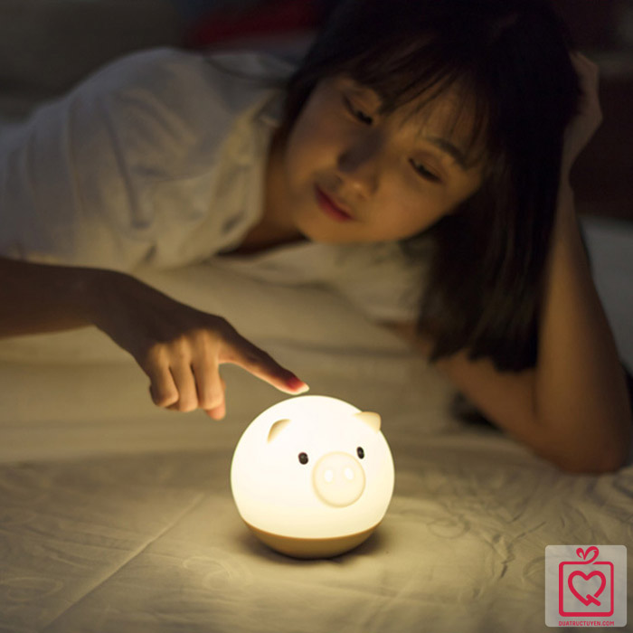 Đ&egrave;n ngủ heo mập ngộ nghĩnh