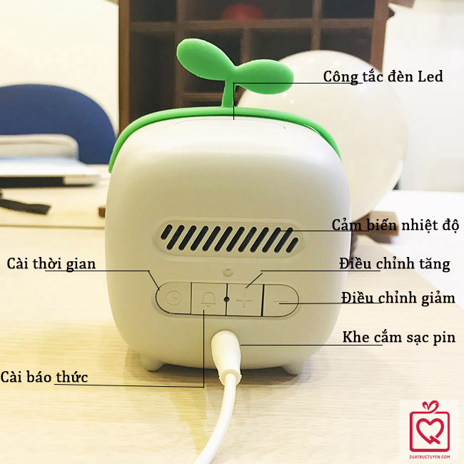 Đồng hồ b&aacute;o thức đ&egrave;n Led cute pet TV