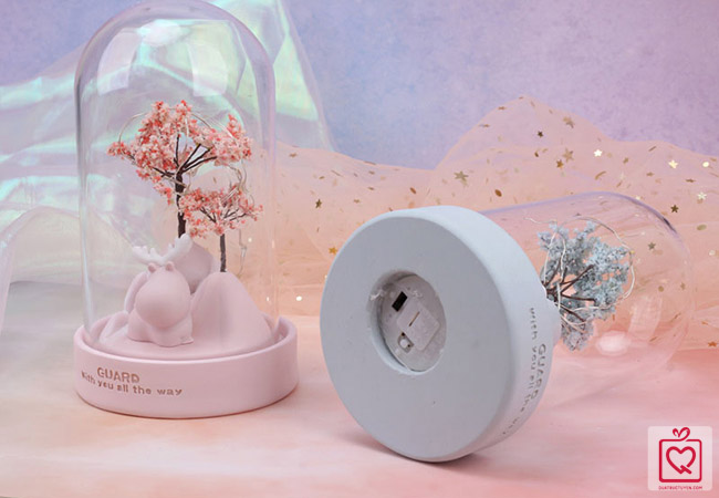 tuần lộc vệ sĩ hộp đ&egrave;n