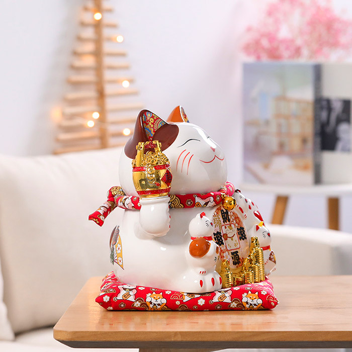 Mèo tay v&acirc;̃y đại ph&aacute;t t&agrave;i