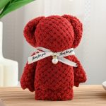 Khăn mặt gấp hình gấu teddy dễ thương - Đỏ