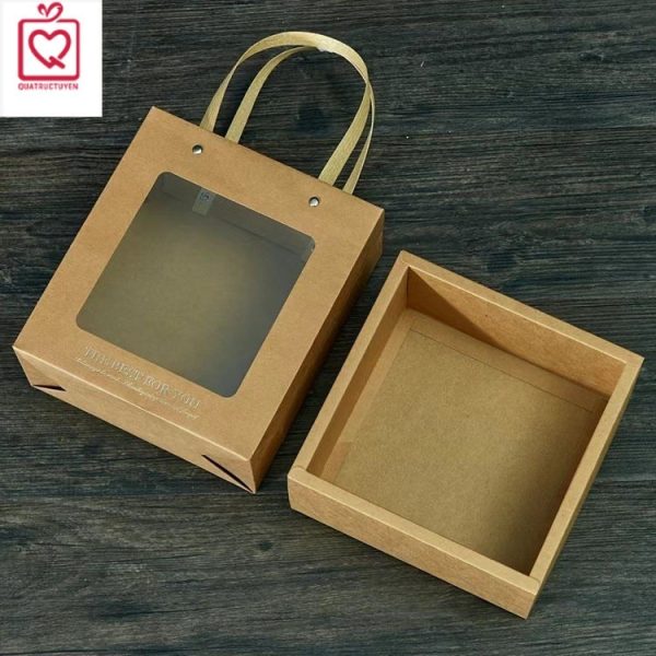 Hộp đựng quà tặng H27 ô cửa nhựa mica có quai xách, hộp quà mặt kính kèm rơm giấy 18x18cm - Nâu