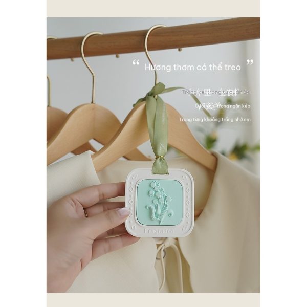 Sáp thơm treo phòng, treo xe ô tô, tủ quần áo BL241