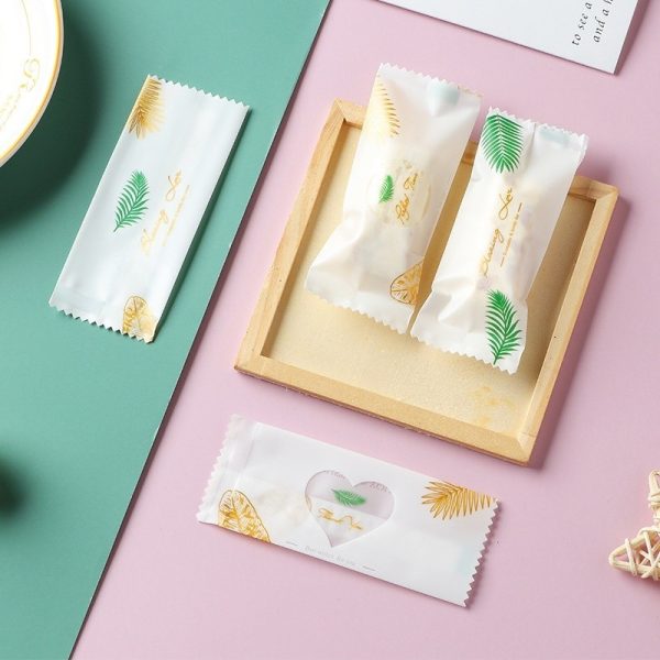 100 túi bánh kẹo 4×9cm họa tiết TP06 - Cành lá