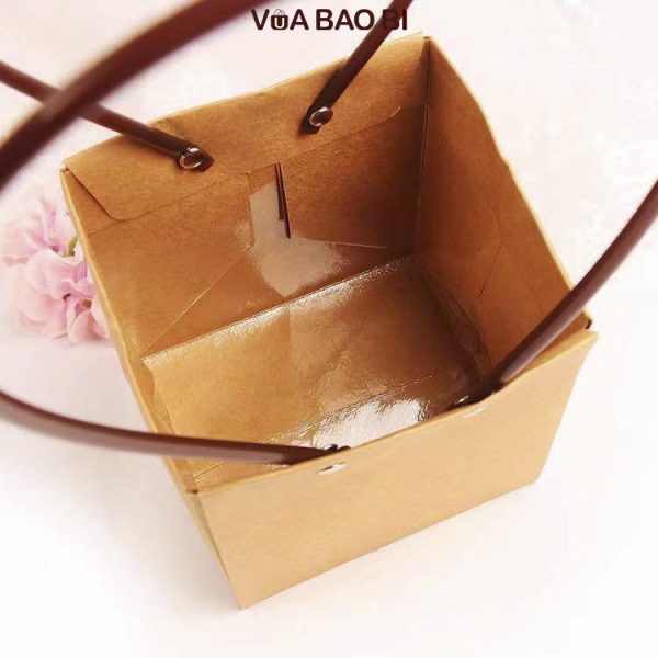Hộp cắm hoa dáng giỏ xách tay H26