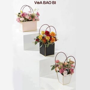 Hộp cắm hoa dáng giỏ xách tay H26