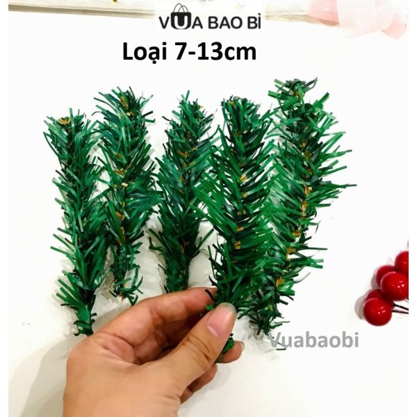 Lá thông giả trang trí Giáng sinh, hộp quà