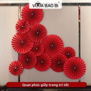 Rẻ quạt giấy đỏ trang trí Tết