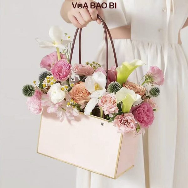 Hộp cắm hoa dáng giỏ xách tay H26