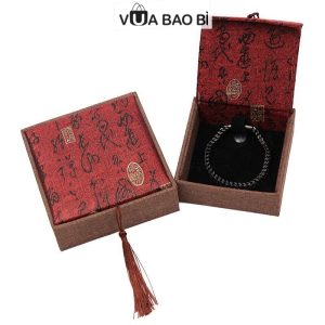Hộp gấm đựng vòng phong thủy 10×10cm