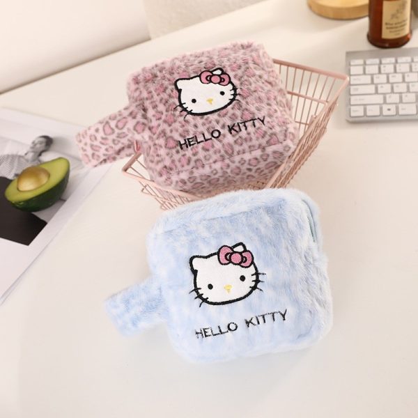 Túi đựng đồ cá nhân lông mềm Hello Kitty