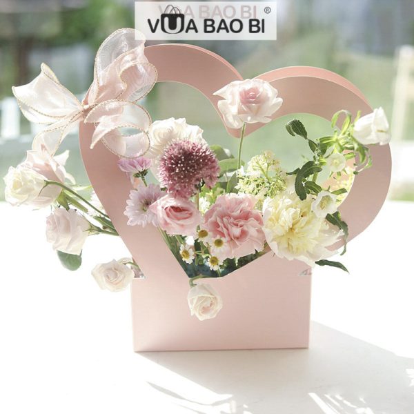 Hộp đựng hoa hình trái tim H25 - Xám