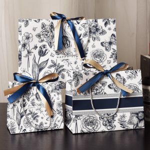 Túi quà họa tiết hoa văn đen trắng cổ điển TU33