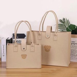 Túi vải nỉ xách tay hình gấu T02