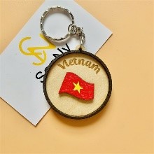 Móc khóa gỗ Việt Nam: ẩm thực, đường phố, địa danh - Cờ Việt Nam