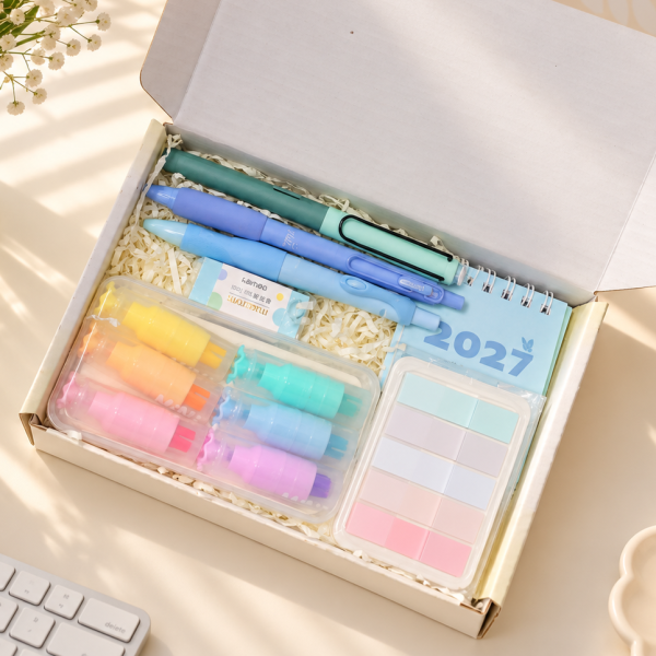 Set quà tặng bạn gái Glow With Love Luv344