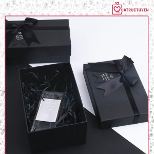 Hộp đựng quà màu đen sang trọng kèm rơm H57