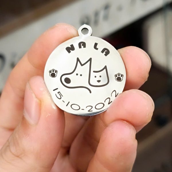 Mặt dây thẻ tên kim loại khắc tên nhiều kiểu