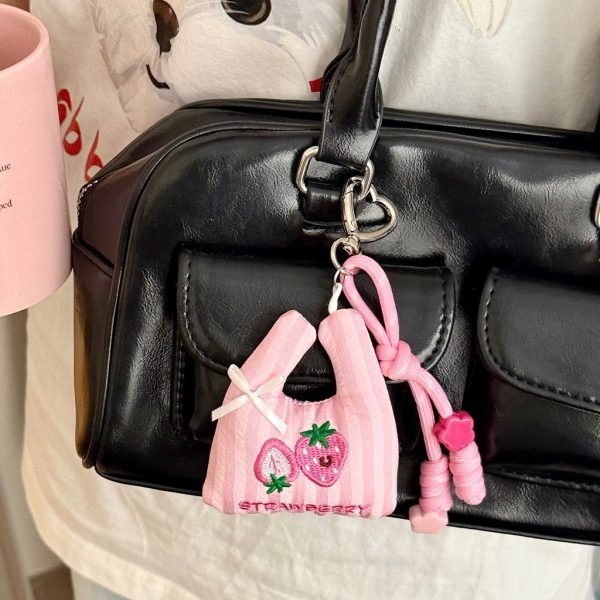 Móc khóa bông kawaii treo balo nhiều mẫu