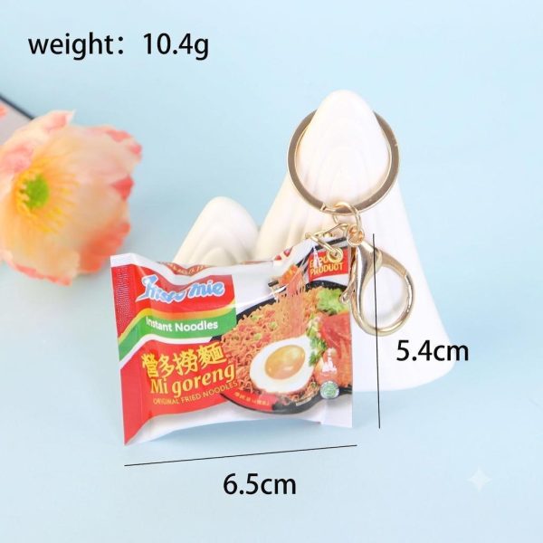 Móc khóa mô hình đồ ăn vặt, đồ dùng phồng 3D - Mì Indomie K262