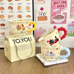 Cốc sứ Honey kèm thìa dễ thương BL43