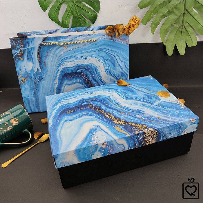 Hộp đựng quà hình chữ nhật vân đá kèm túi 30.5x22x10cm