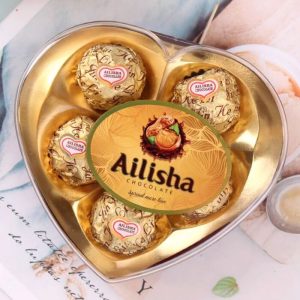 Socola nhân đậu phộng Ailisha hộp hình trái tim - hộp 5 viên