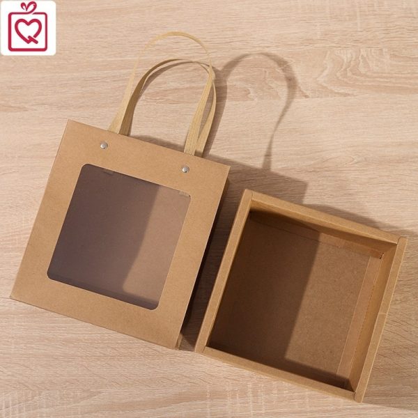 Hộp đựng quà tặng H27 ô cửa nhựa mica có quai xách, hộp quà mặt kính kèm rơm giấy 18x18cm