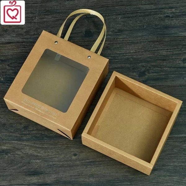 Hộp đựng quà tặng H27 ô cửa nhựa mica có quai xách, hộp quà mặt kính kèm rơm giấy 18x18cm