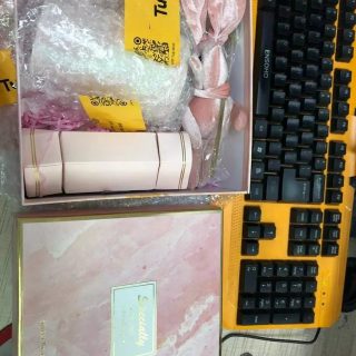 Ảnh thật khách chụp: Quà tặng lưu niệm Small gift big smile - Món quà nhỏ niềm vui lớn